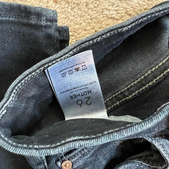 MOTHER denim - the looker high waisted dark navy jeans. Size 26 - Picture 4 of 5